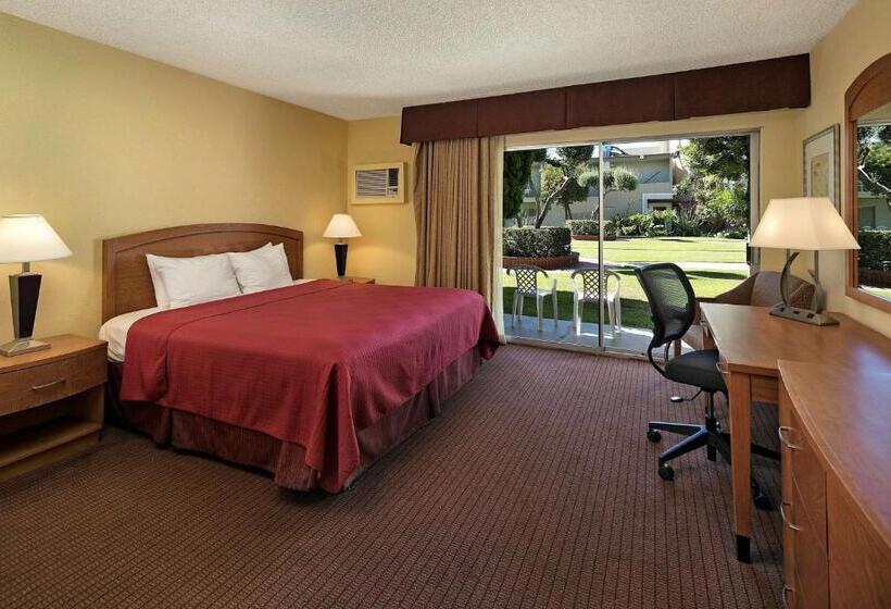 ホテル Golden Sails