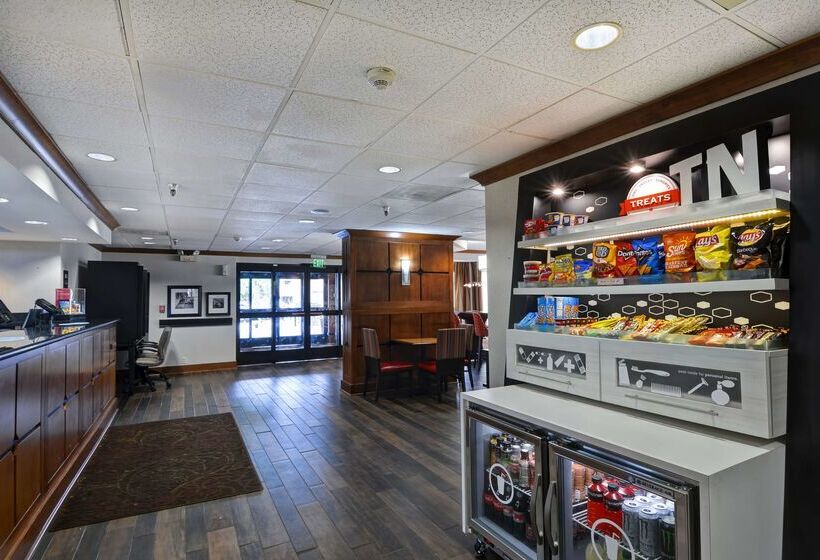 فندق Hampton Inn Memphis Poplar