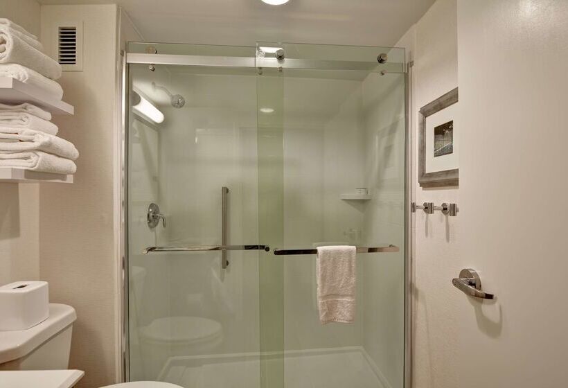 فندق Hampton Inn Memphis Poplar