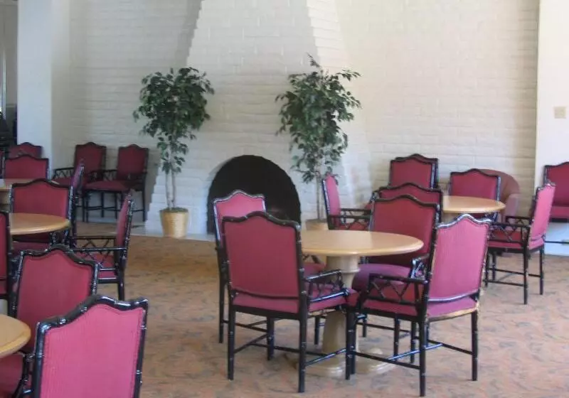 호텔 Heritage Inn Express Roseville