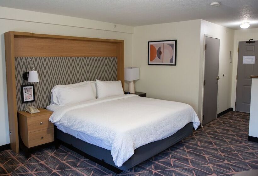 هتل Holiday Inn Redding, An Ihg