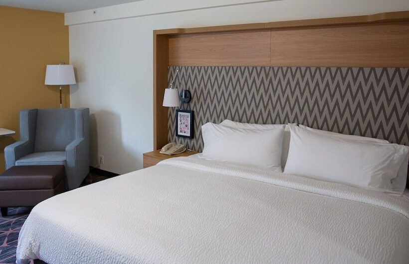 هتل Holiday Inn Redding, An Ihg