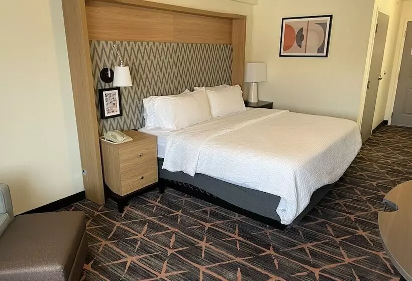 Szálloda Holiday Inn Redding, An Ihg