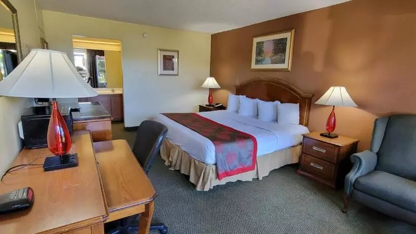 Hotel Ramada By Wyndham & Suites Warner Robins