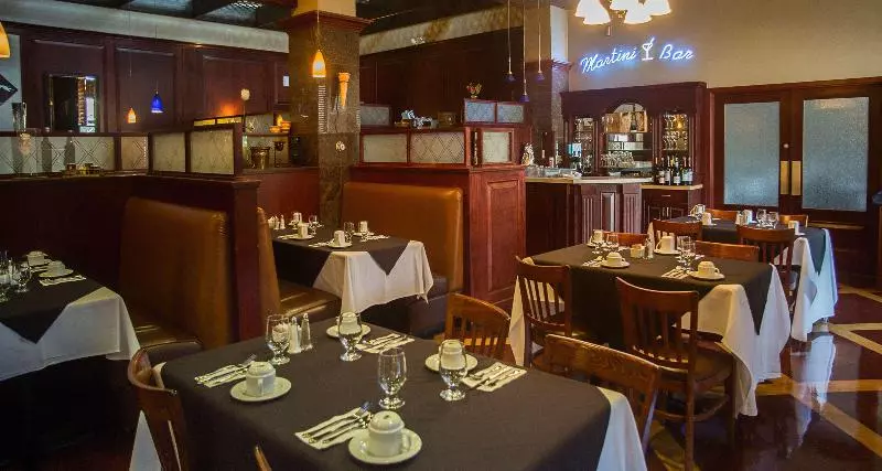 The Rushmore Hotel & Suites; Bw Premier Collection