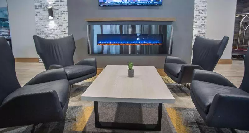 The Rushmore Hotel & Suites; Bw Premier Collection