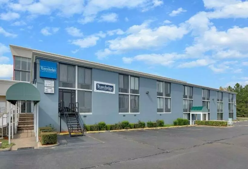 فندق Travelodge By Wyndham Texarkana