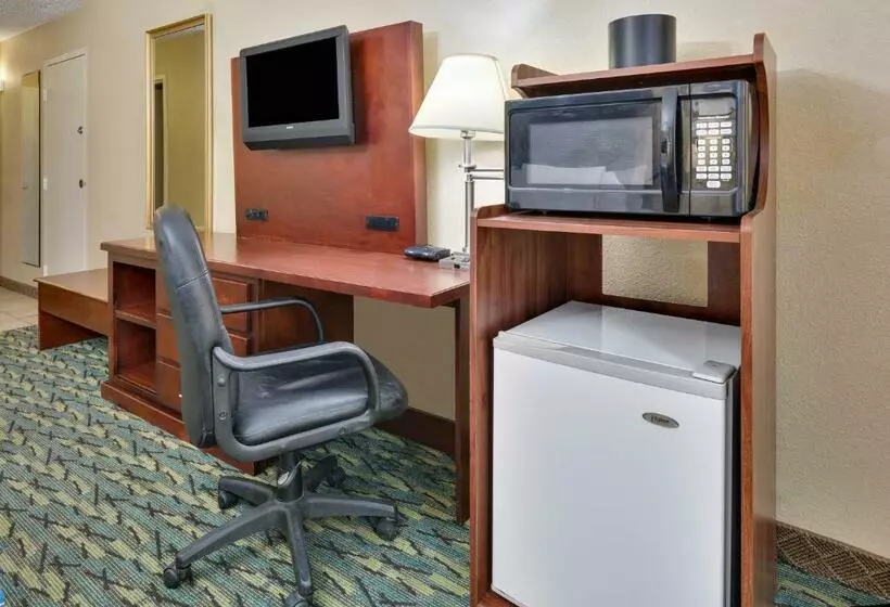 فندق Travelodge By Wyndham Texarkana