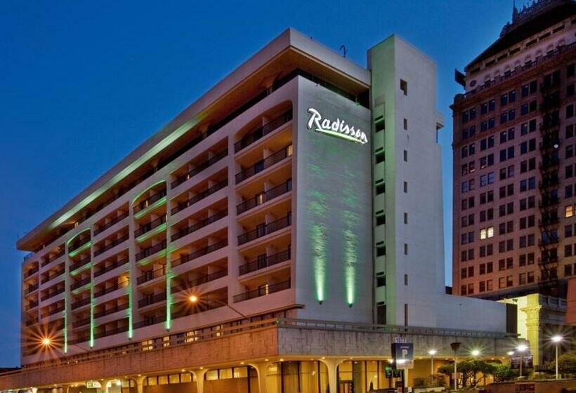 Radisson Hotel Fresno Conference Center