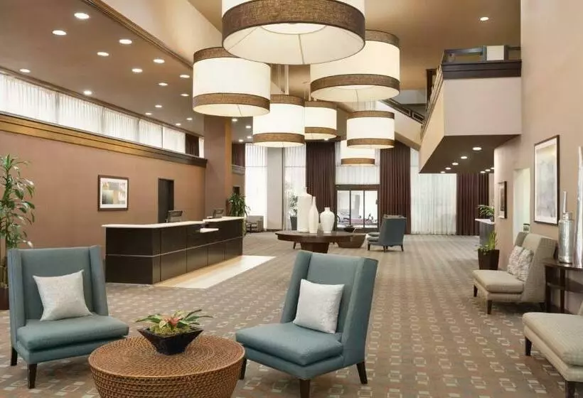 Radisson Hotel Fresno Conference Center