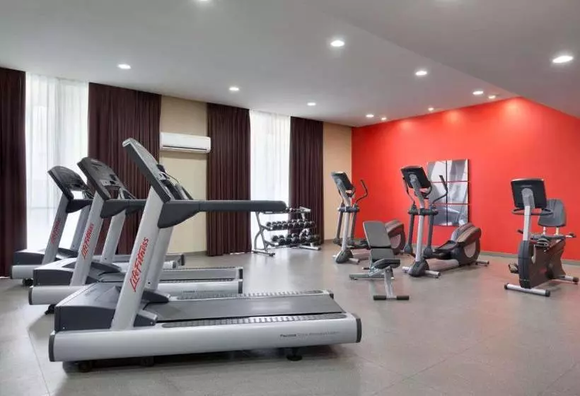 Radisson Hotel Fresno Conference Center