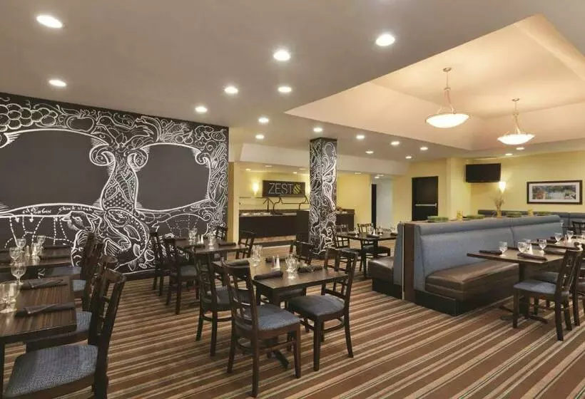 Radisson Hotel Fresno Conference Center