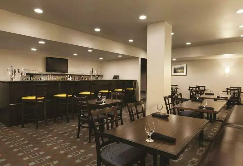 Radisson Hotel Fresno Conference Center