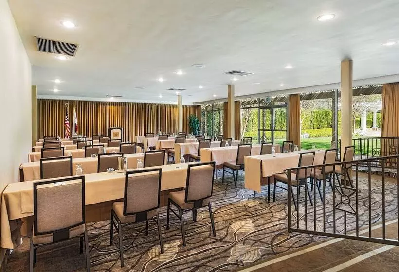 منتجع Handlery Hotel San Diego