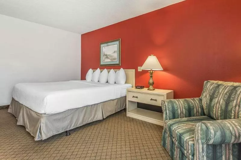 Clarion Hotel & Conference Center Myrtle Beach