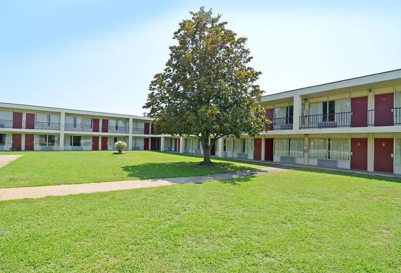 בית מלון כפרי Americas Best Value Inn Wilson