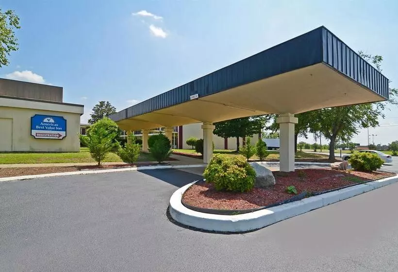 בית מלון כפרי Americas Best Value Inn Wilson