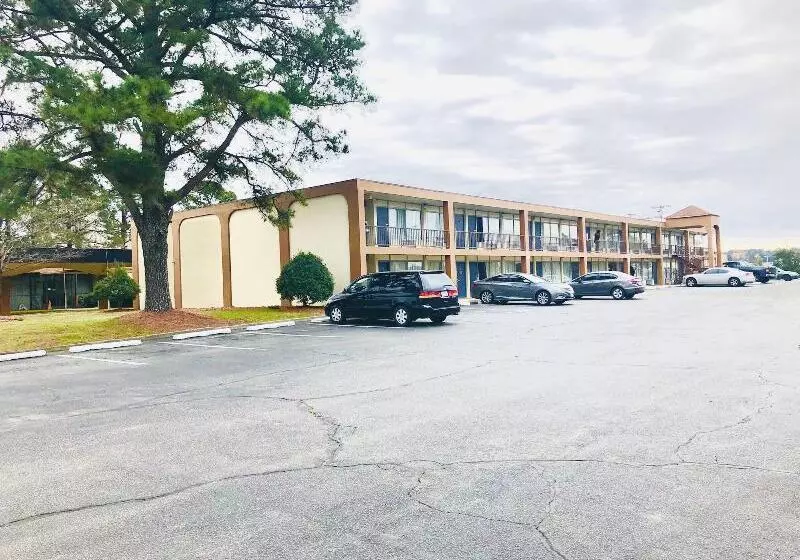 בית מלון כפרי Americas Best Value Inn Wilson