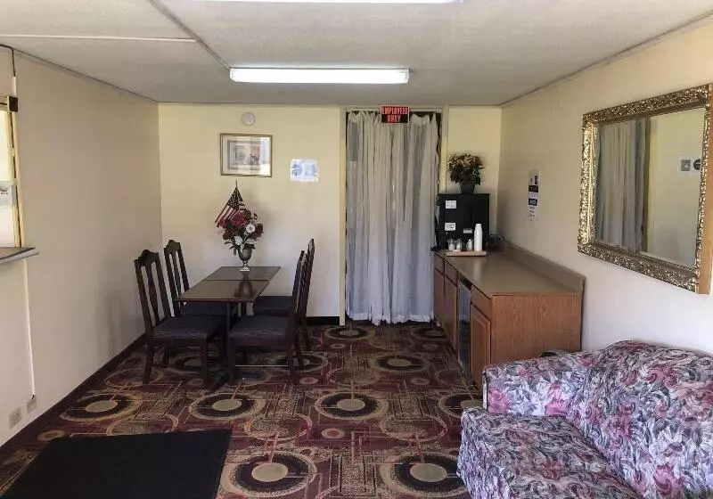 בית מלון כפרי Americas Best Value Inn Wilson