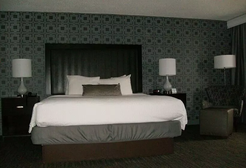 Szálloda Best Western Plus Bradford Inn