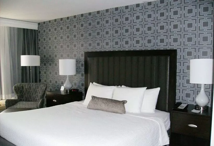 Szálloda Best Western Plus Bradford Inn