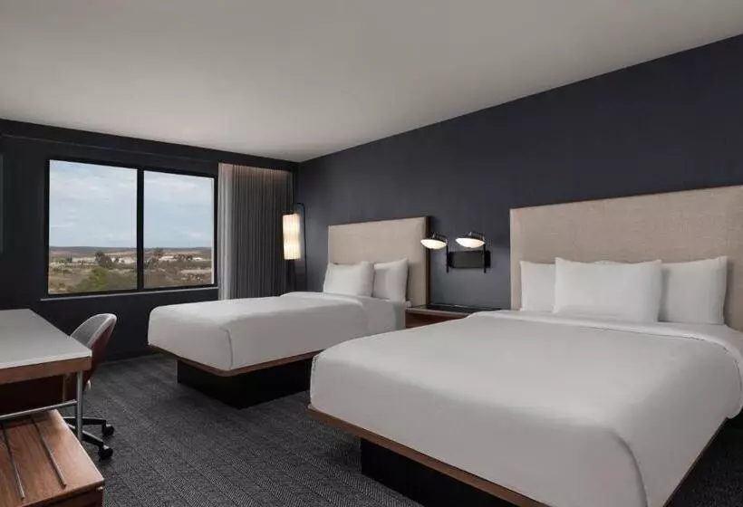 ホテル Courtyard By Marriott San Diego Miramar