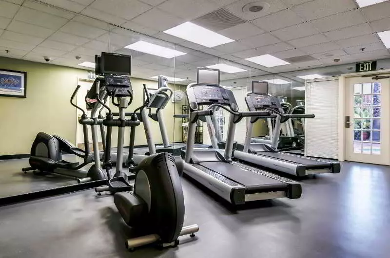 ホテル Courtyard By Marriott San Diego Miramar