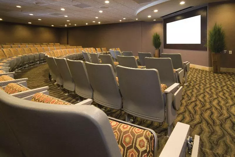 فندق Crowne Plaza Indianapolis Airport, An Ihg