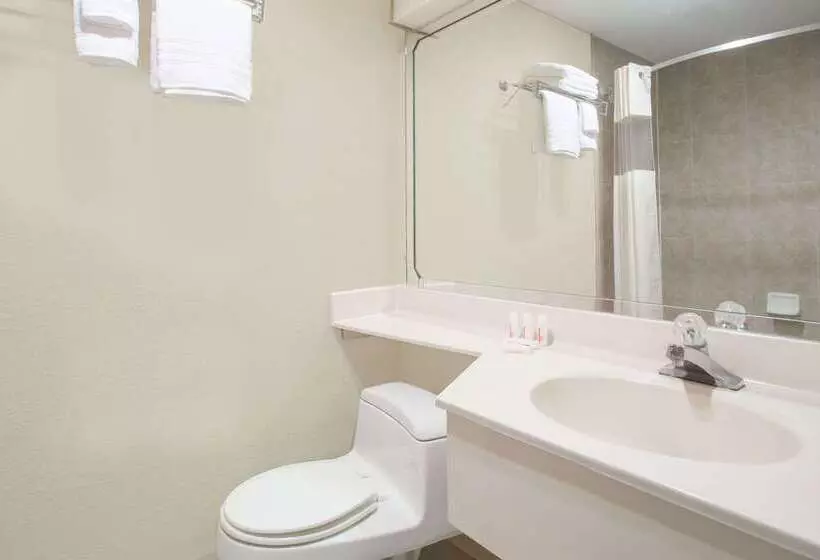 Hotel Days Inn By Wyndham Ocala North