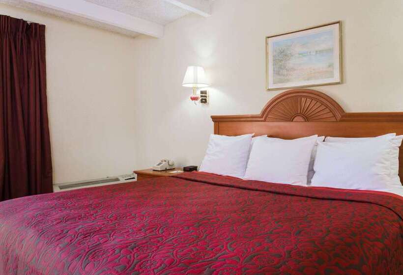 בית מלון כפרי Days Inn By Wyndham Ocala North