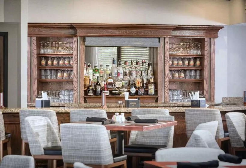 Otel Doubletree By Hilton Boston Rockland