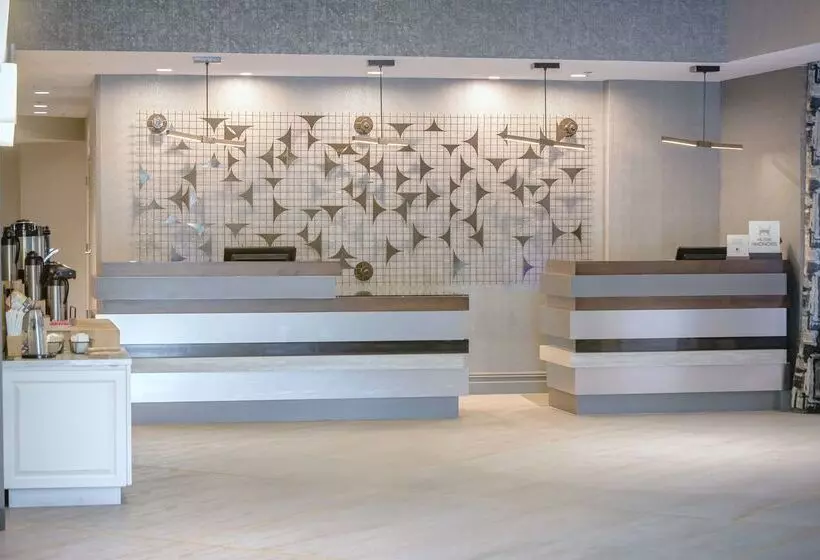 Otel Doubletree By Hilton Boston Rockland