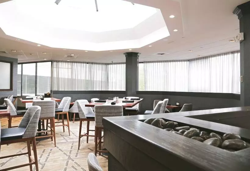 Otel Doubletree By Hilton Boston Rockland