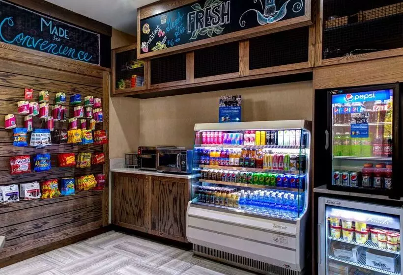 Doubletree By Hilton Hotel Arlington Dfw South