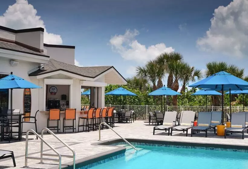 Otel Hilton Garden Inn Cocoa Beach Oceanfront