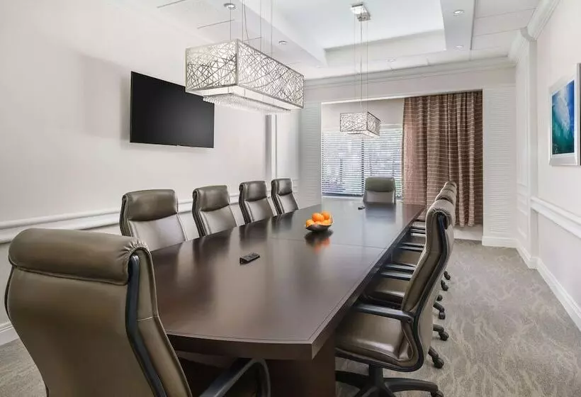 Otel Hilton Garden Inn Cocoa Beach Oceanfront