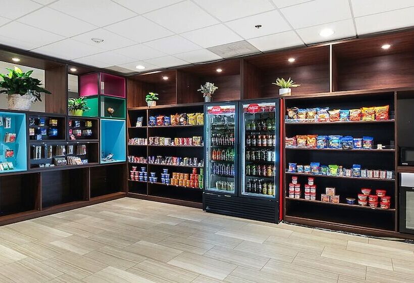 호텔 Holiday Inn Chicago Nw Crystal Lk Conv Ctr, An Ihg