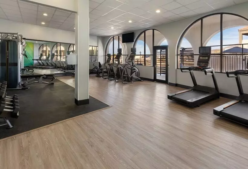 בית מלון כפרי Holiday Inn El Paso West   Sunland Park By Ihg