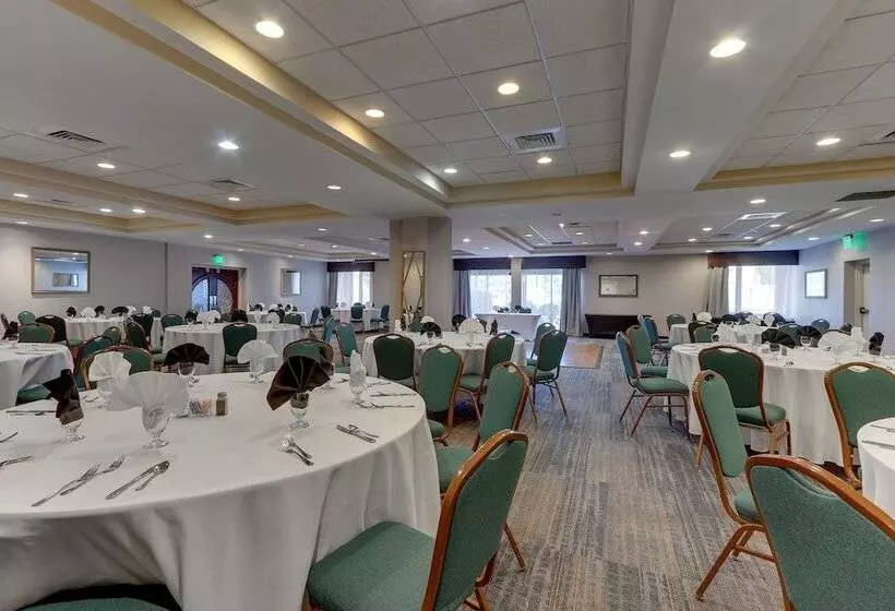 酒店 Holiday Inn Express Aberdeen Chesapeake House, An Ihg