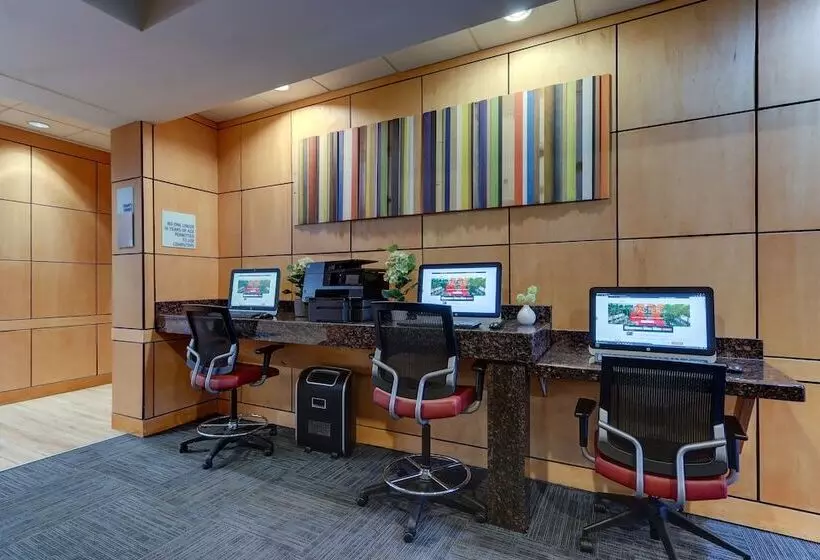 酒店 Holiday Inn Express Aberdeen Chesapeake House, An Ihg