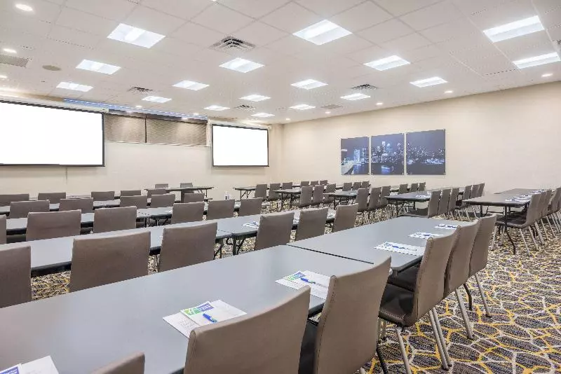 酒店 Holiday Inn Express Philadelphia Midtown, An Ihg