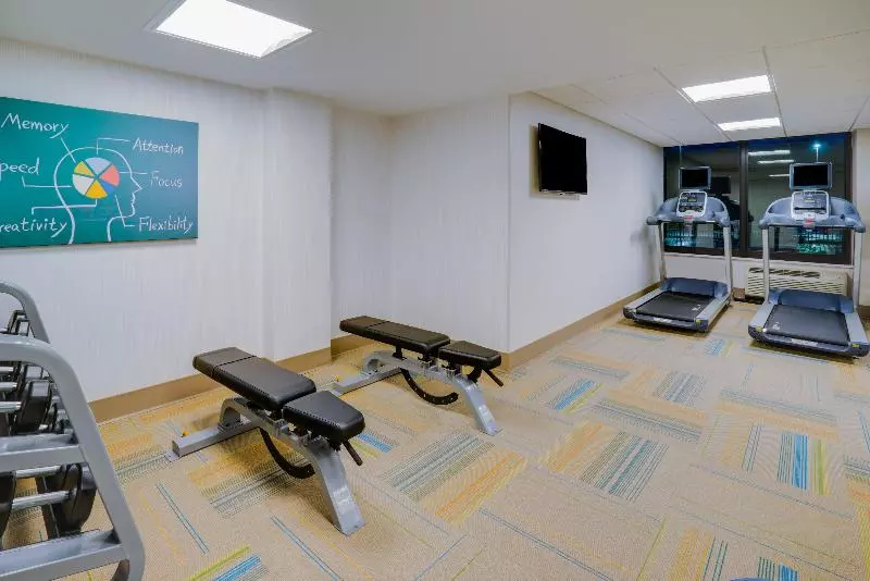 Otel Holiday Inn Express & Suites Ft. Washington   Philadelphia, An Ihg