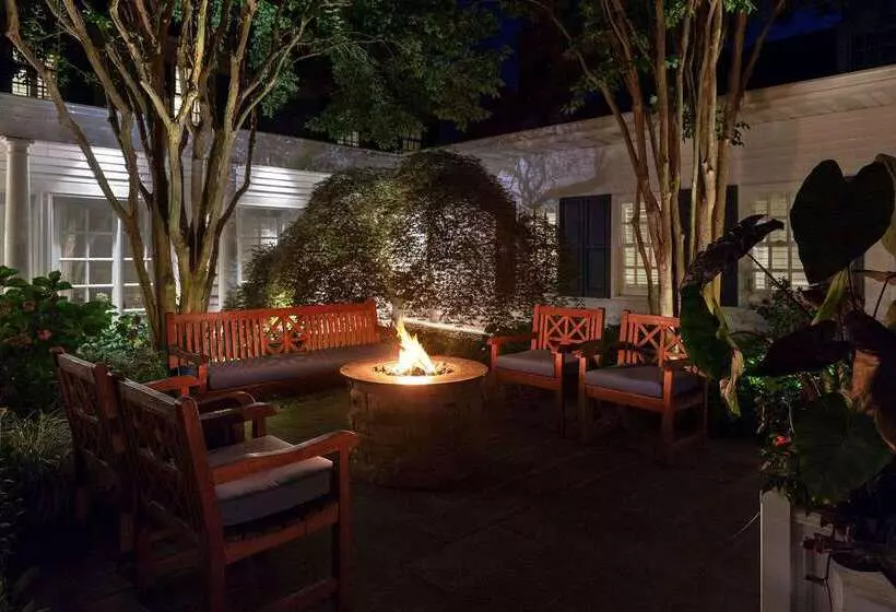 فندق Inn At Perry Cabin