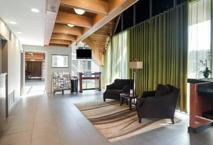 فندق Quality Inn Greenfield