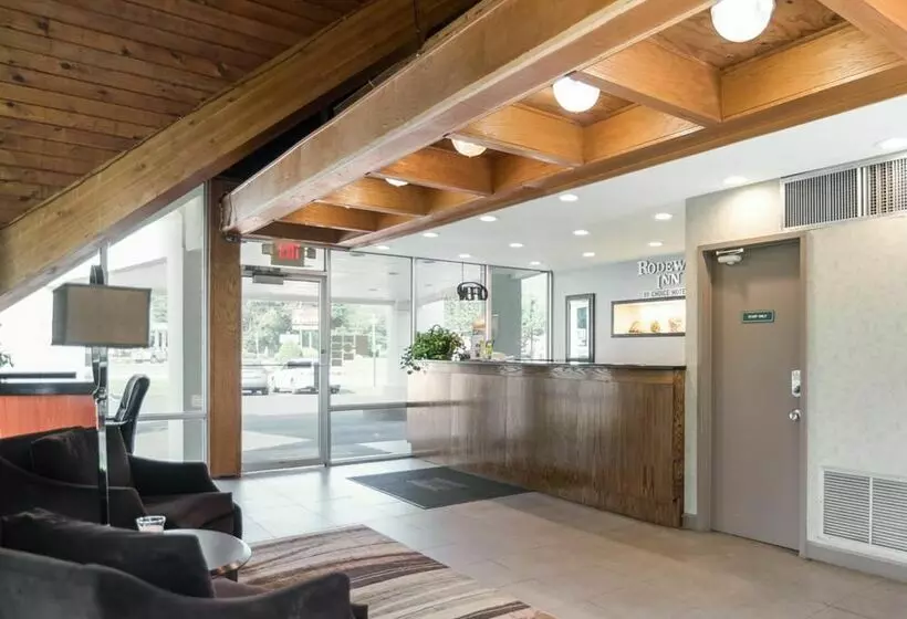 فندق Quality Inn Greenfield