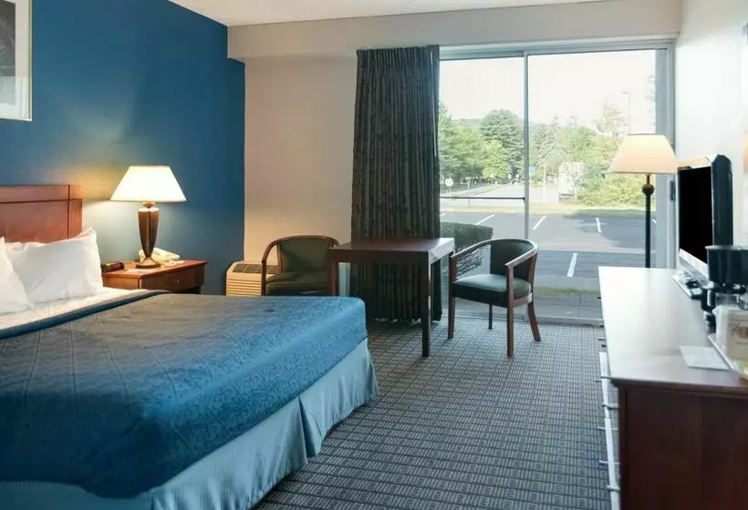 فندق Quality Inn Greenfield