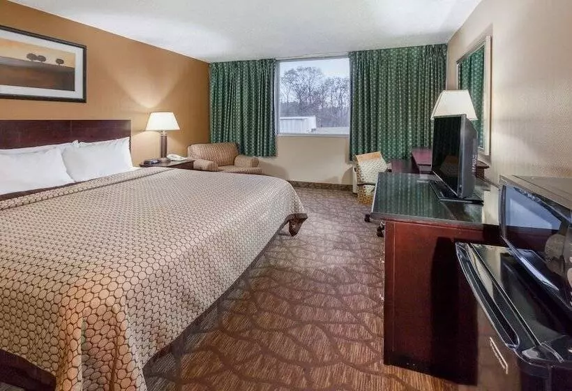 ホテル Quality Inn & Suites