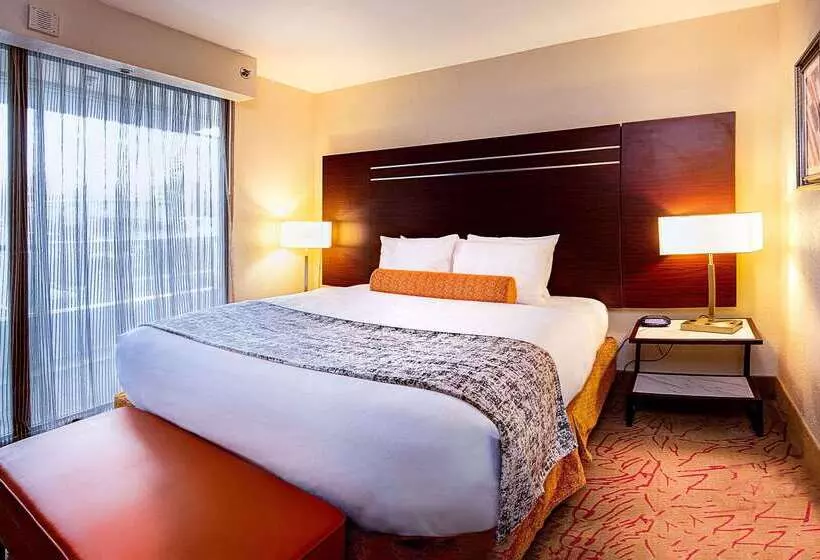 Radisson Hotel Southfield Detroit