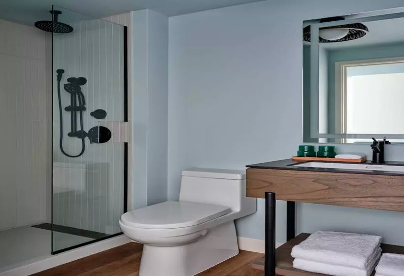 בית מלון כפרי Romer House Waikiki   Adults Only