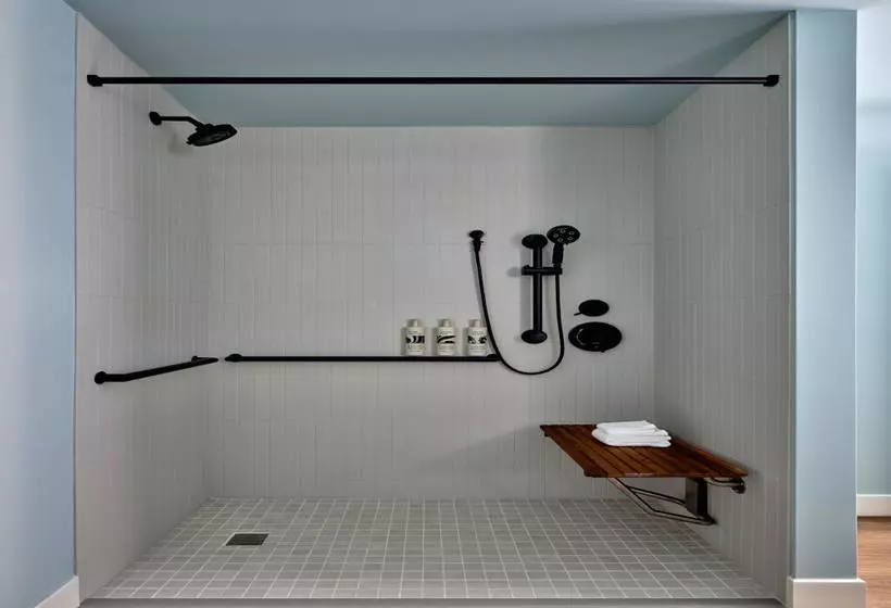 בית מלון כפרי Romer House Waikiki   Adults Only